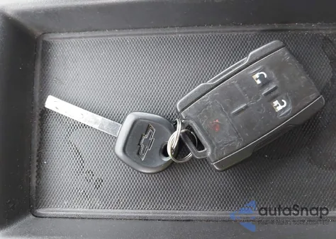 2019 Chevrolet Silverado 1500 Custom from USA, damaged, VIN 1GCRYBEH2KZ403678